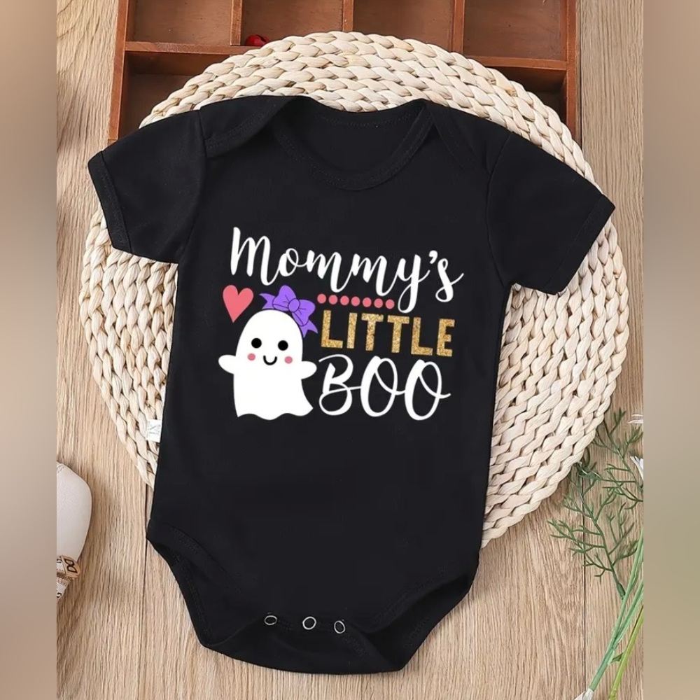 1015. 🎉🎃 Infant Girl’s Halloween Onesie